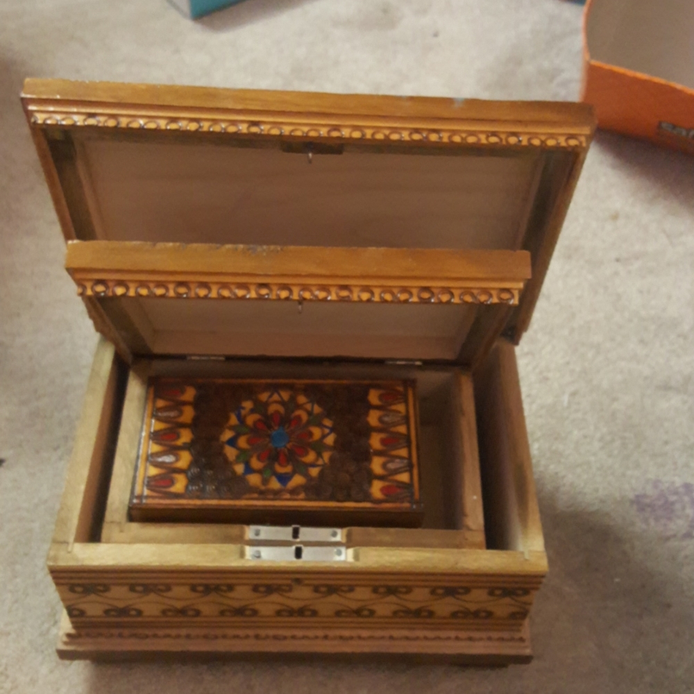 3 jewelry boxes